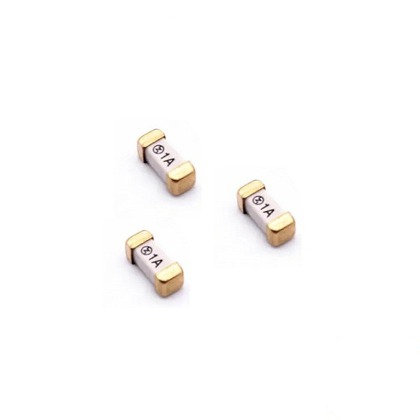 贴片HJ08海角社区免费版APP 24F1500A/B  6.1*2.6  5A  250V (快断型)
